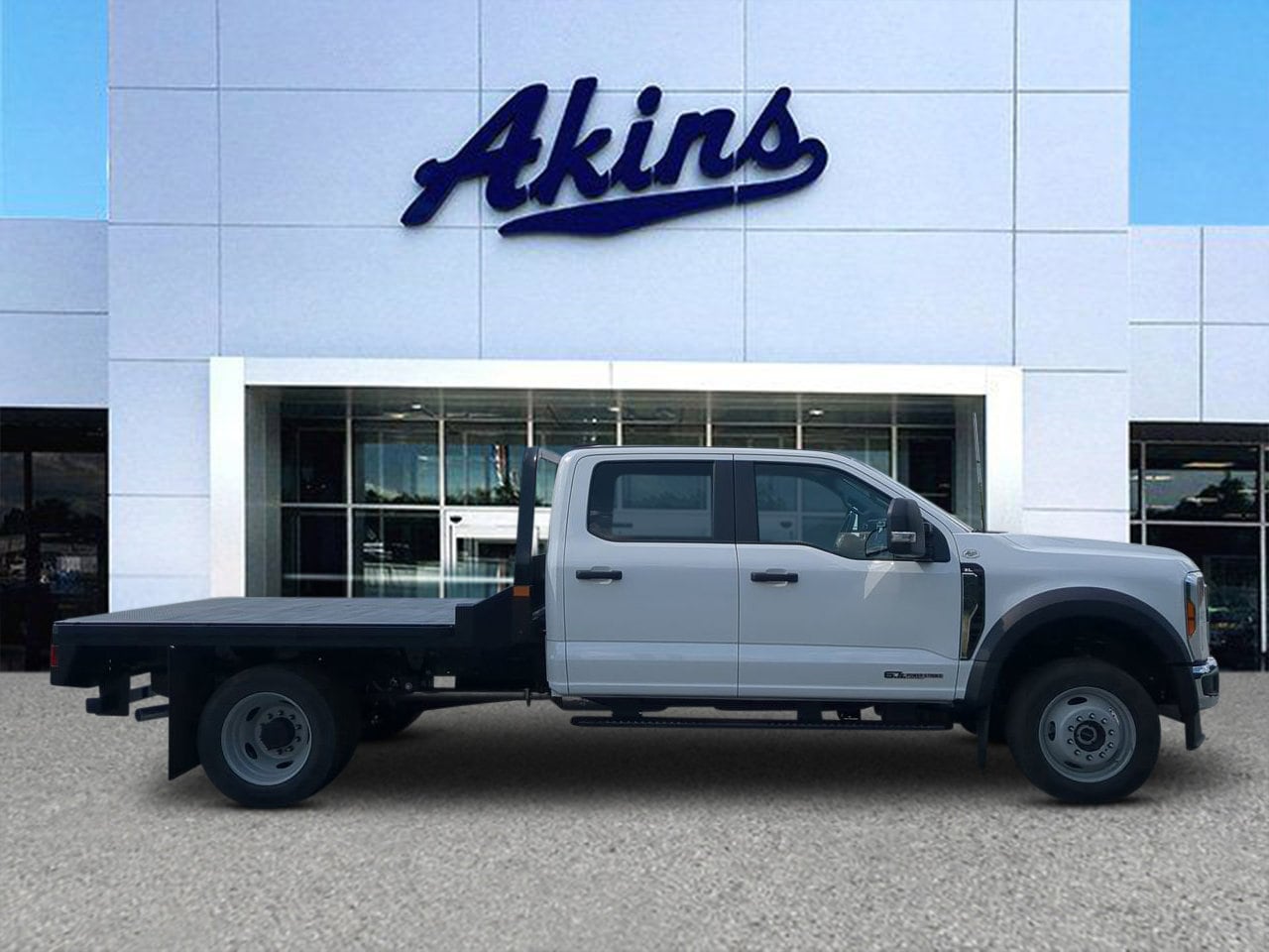 2026 Ford F-450 XL 4x4 Crew Cab 179-In DRW's photo