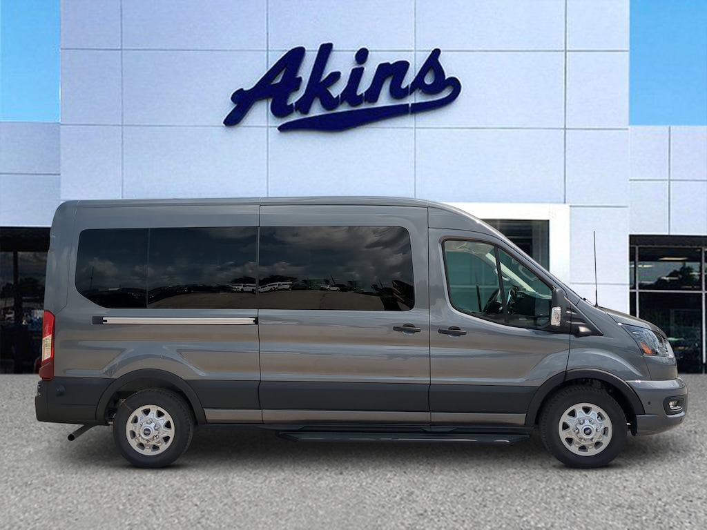 New 2026 Ford Transit Passenger Wagon XLT VAN