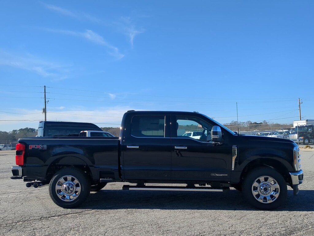 New 2026 Ford Super Duty F-250 SRW LARIAT TRUCK