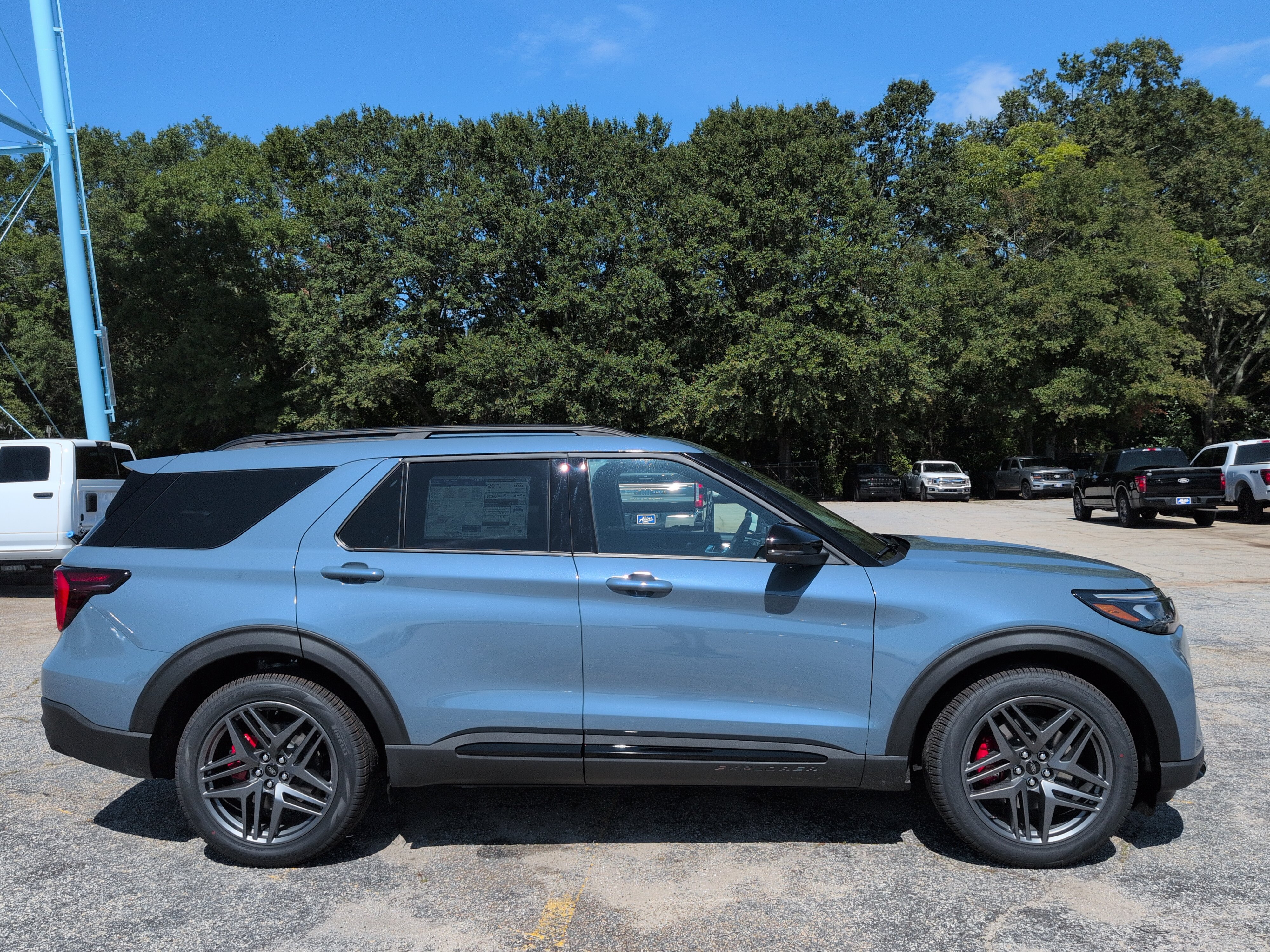  Ford Explorer