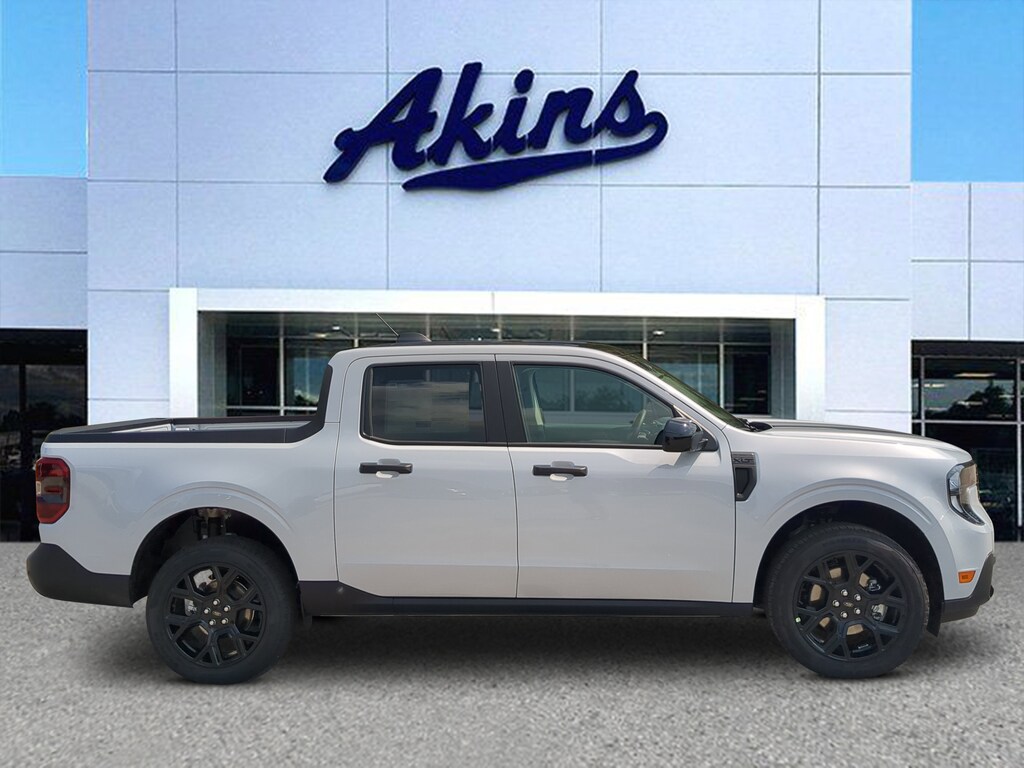 New 2026 Ford Maverick XLT TRUCK