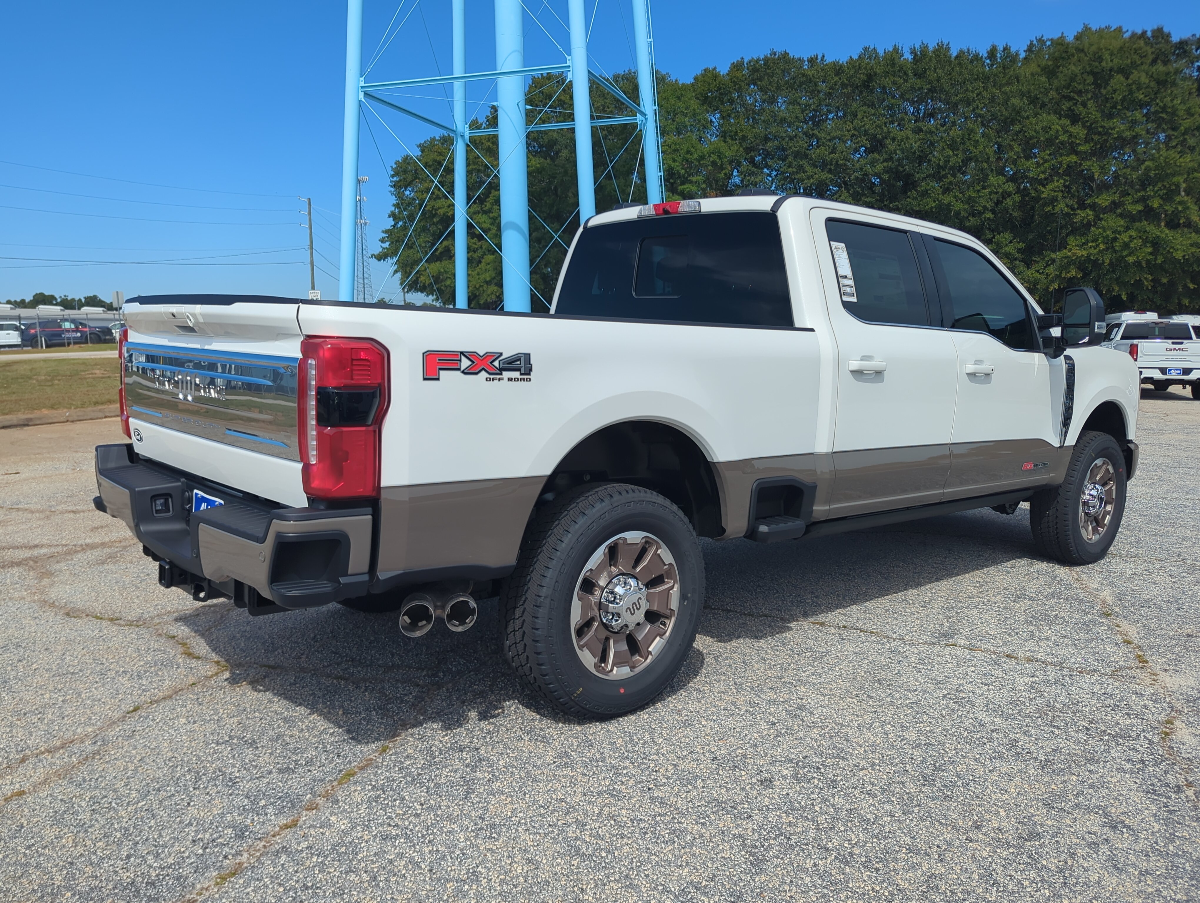 New 2027 Ford Super Duty F-250 SRW King Ranch TRUCK