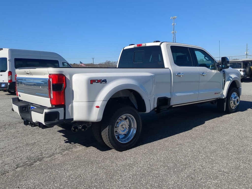 Used 2025 Ford F-450 Platinum DRW Crew Cab Long Bed Truck