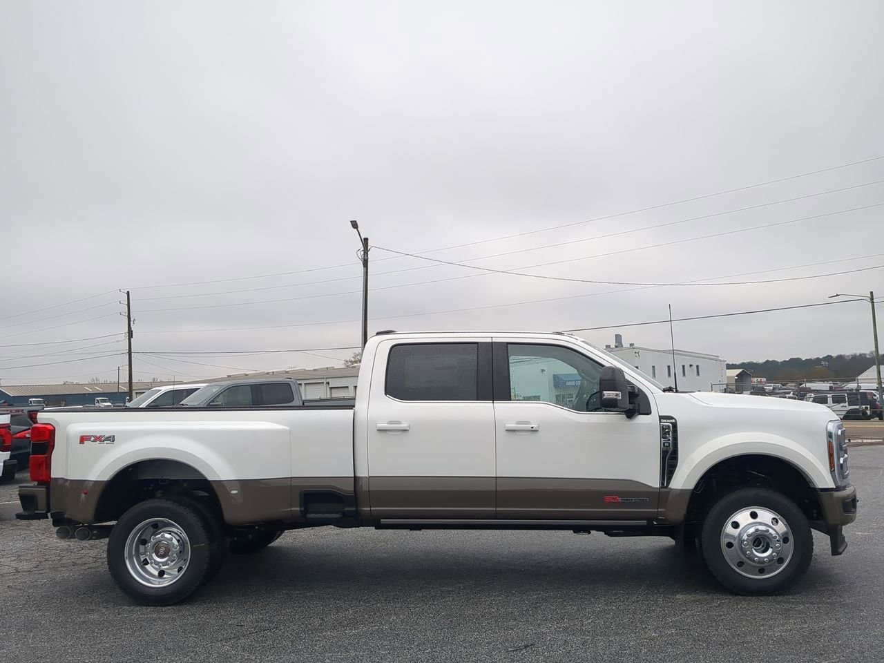 2026 Ford F-450 Super Duty King Ranch's photo