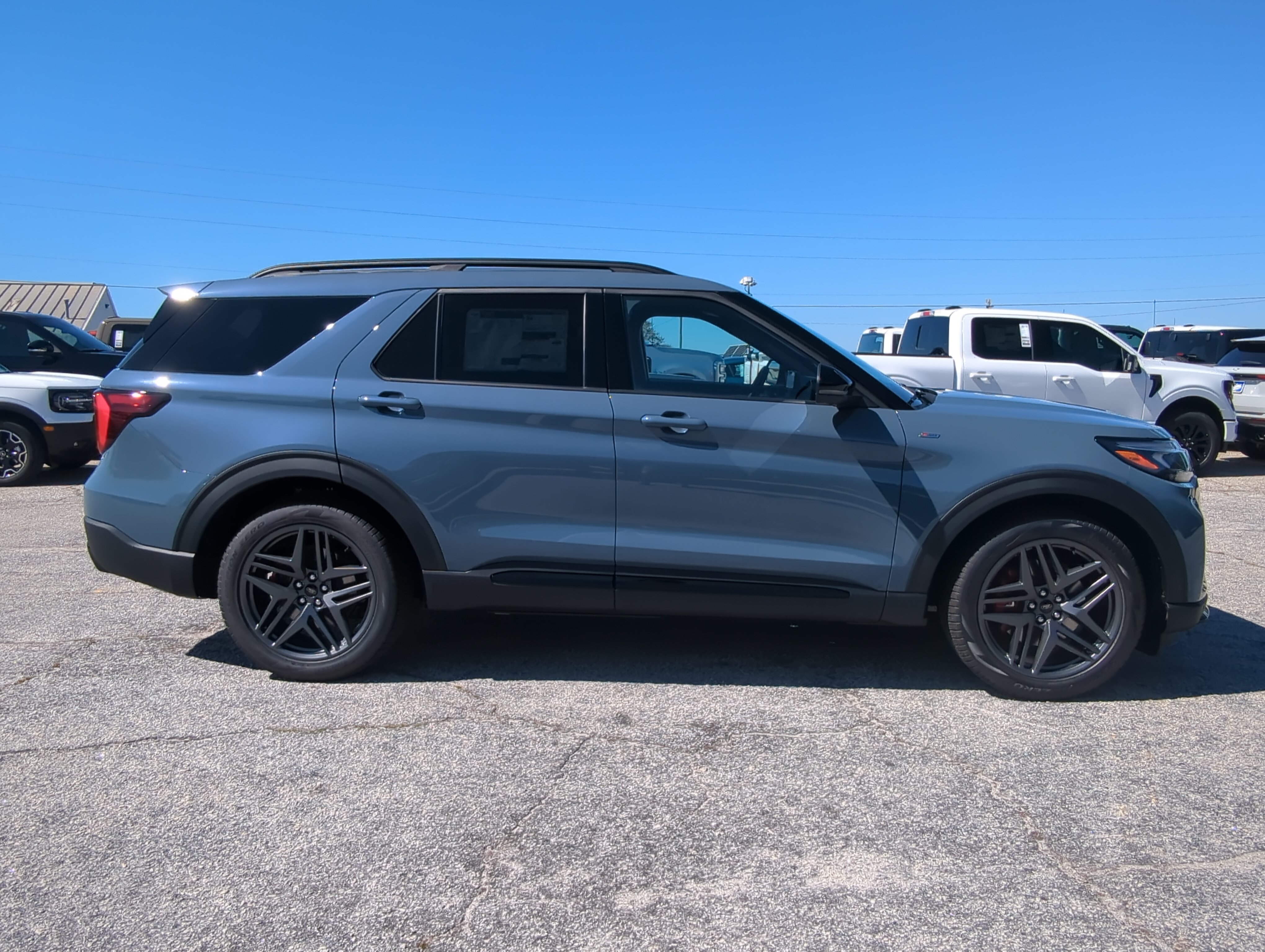 New 2026 Ford Explorer ST-Line SUV