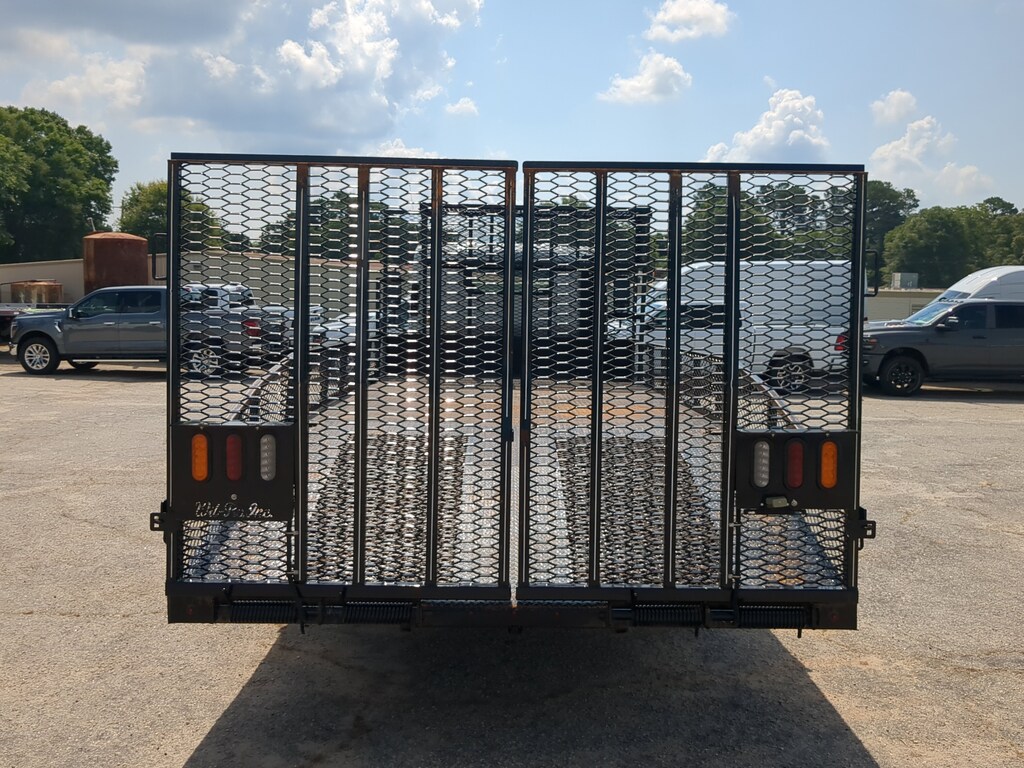 Used 2024 Chevrolet 4500 HG LCF GAS 150 Wheelbase Regular Cab Pickup