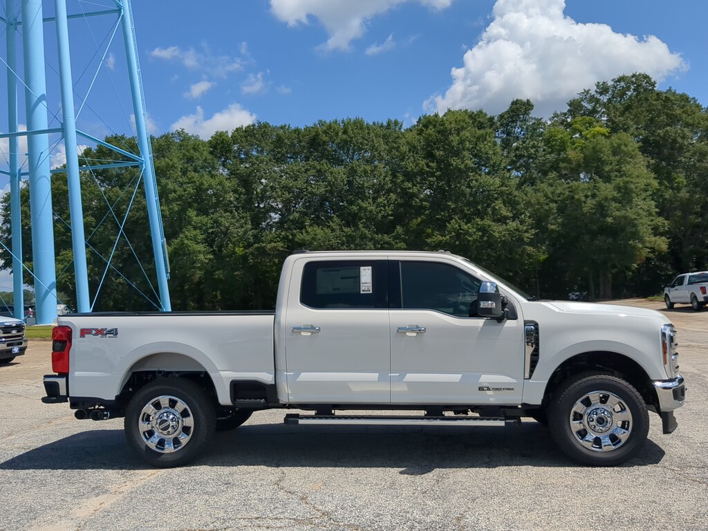 New 2026 Ford Super Duty F-250 SRW Lariat TRUCK