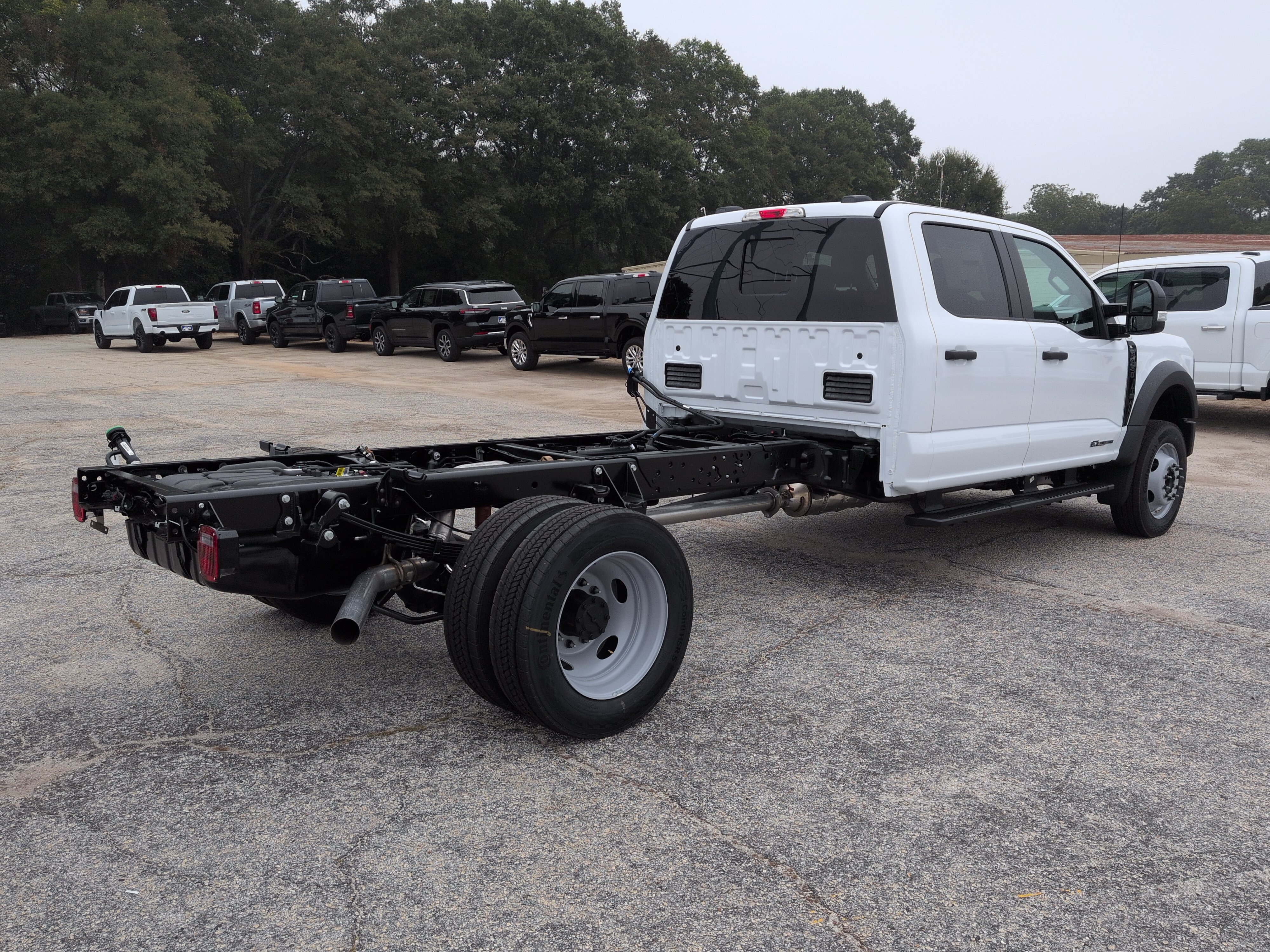 New 2027 Ford Super Duty F-450 DRW XL
