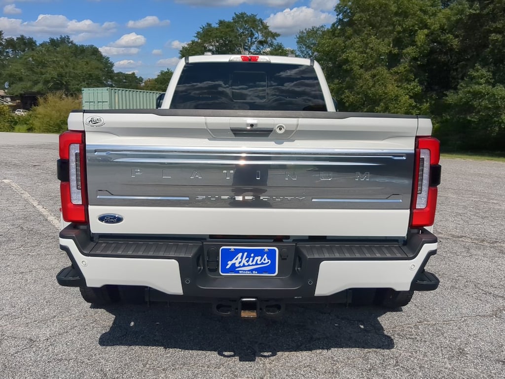 Certified 2024 Ford Superduty Incomplete Platinum DRW CREW CAB LONG BED TRUCK