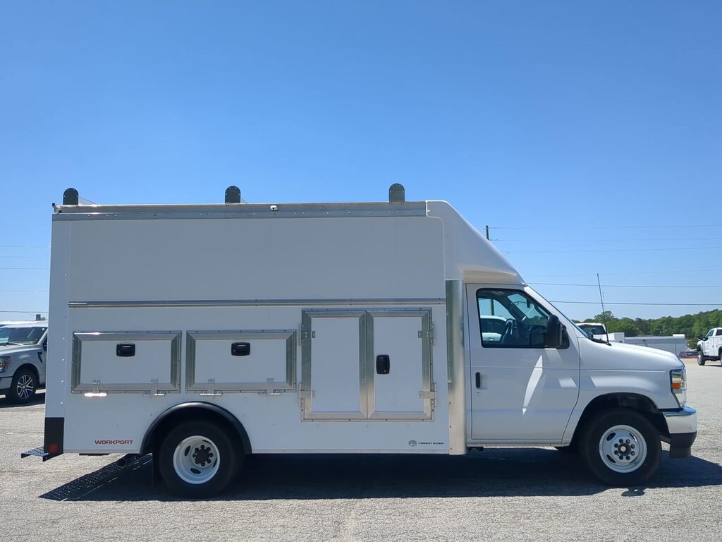 New 2026 Ford E-Series Cutaway CUTAWAY VAN