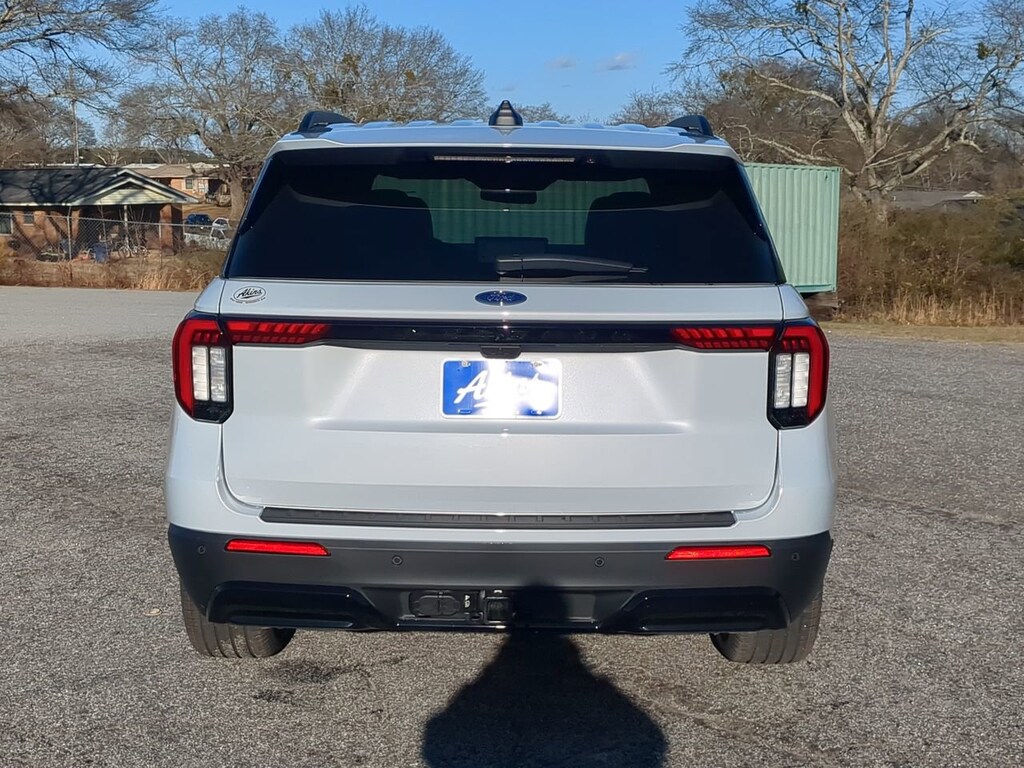 New 2026 Ford Explorer ST-Line SUV