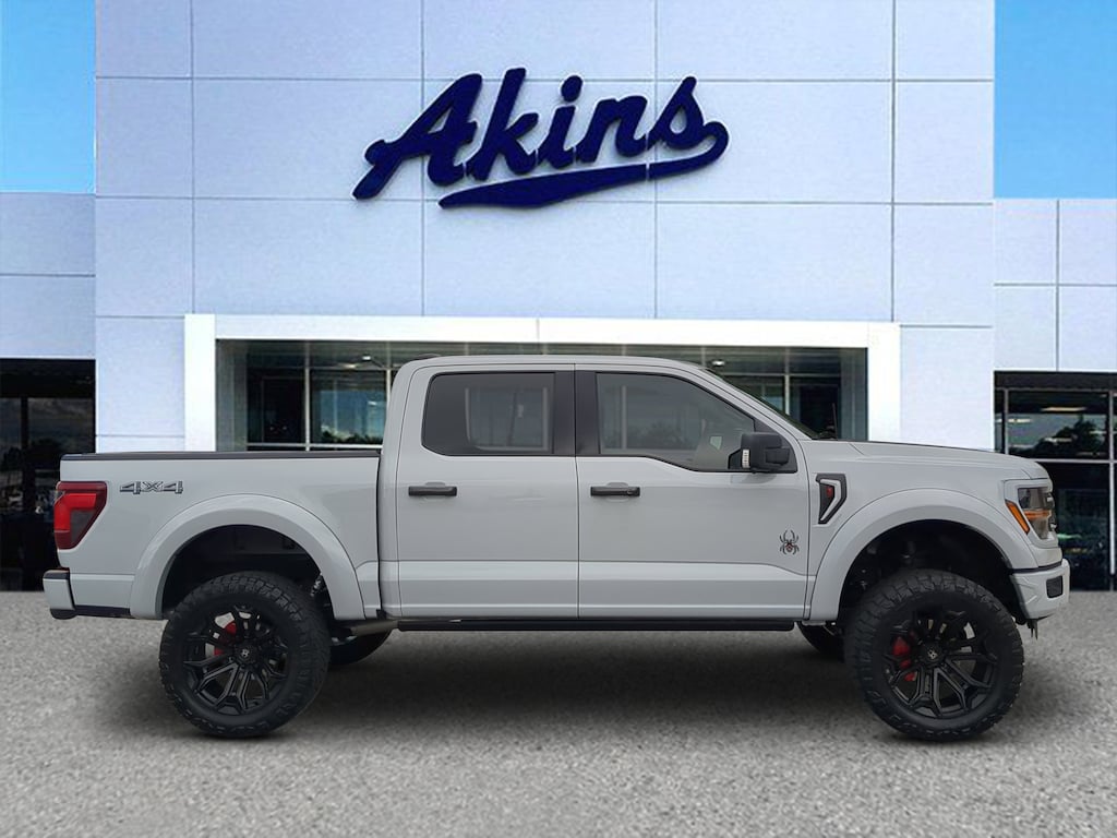 Used 2024 Ford F-150 XLT Crew Cab