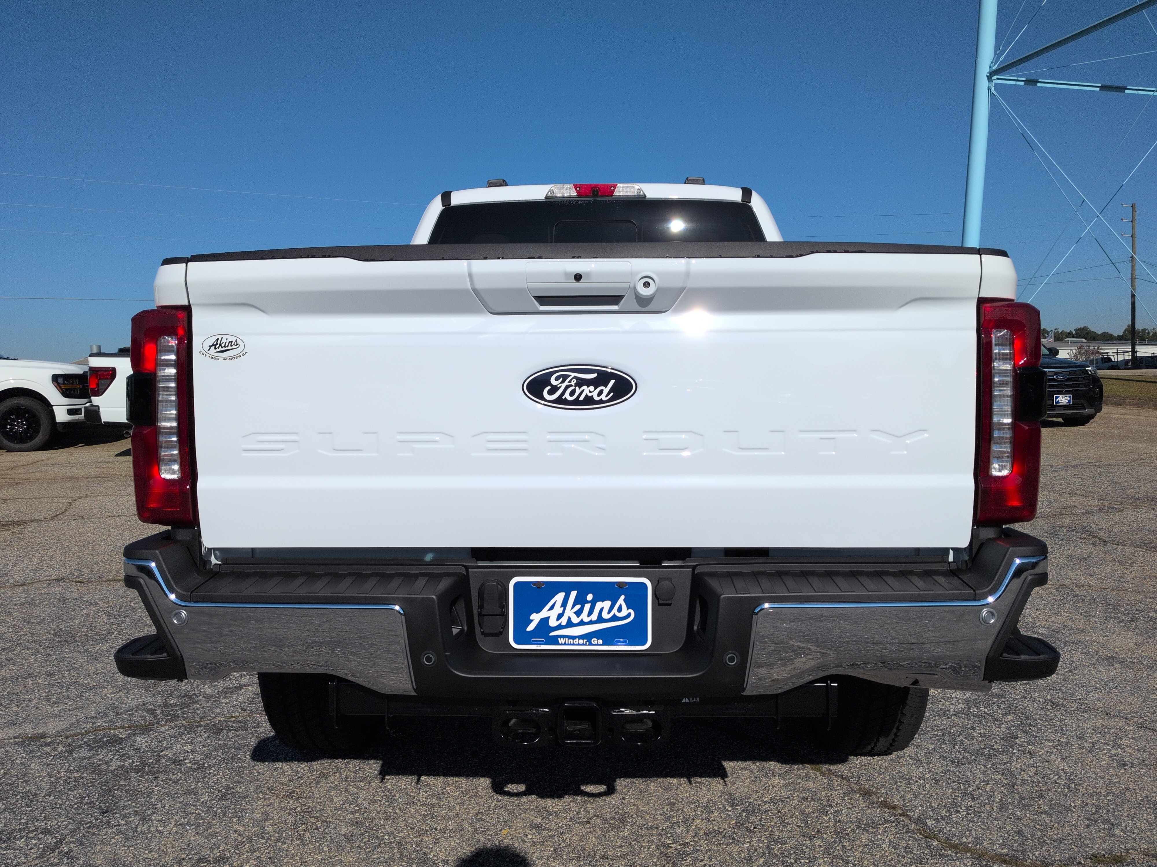 New 2027 Ford Super Duty F-250 SRW LARIAT TRUCK