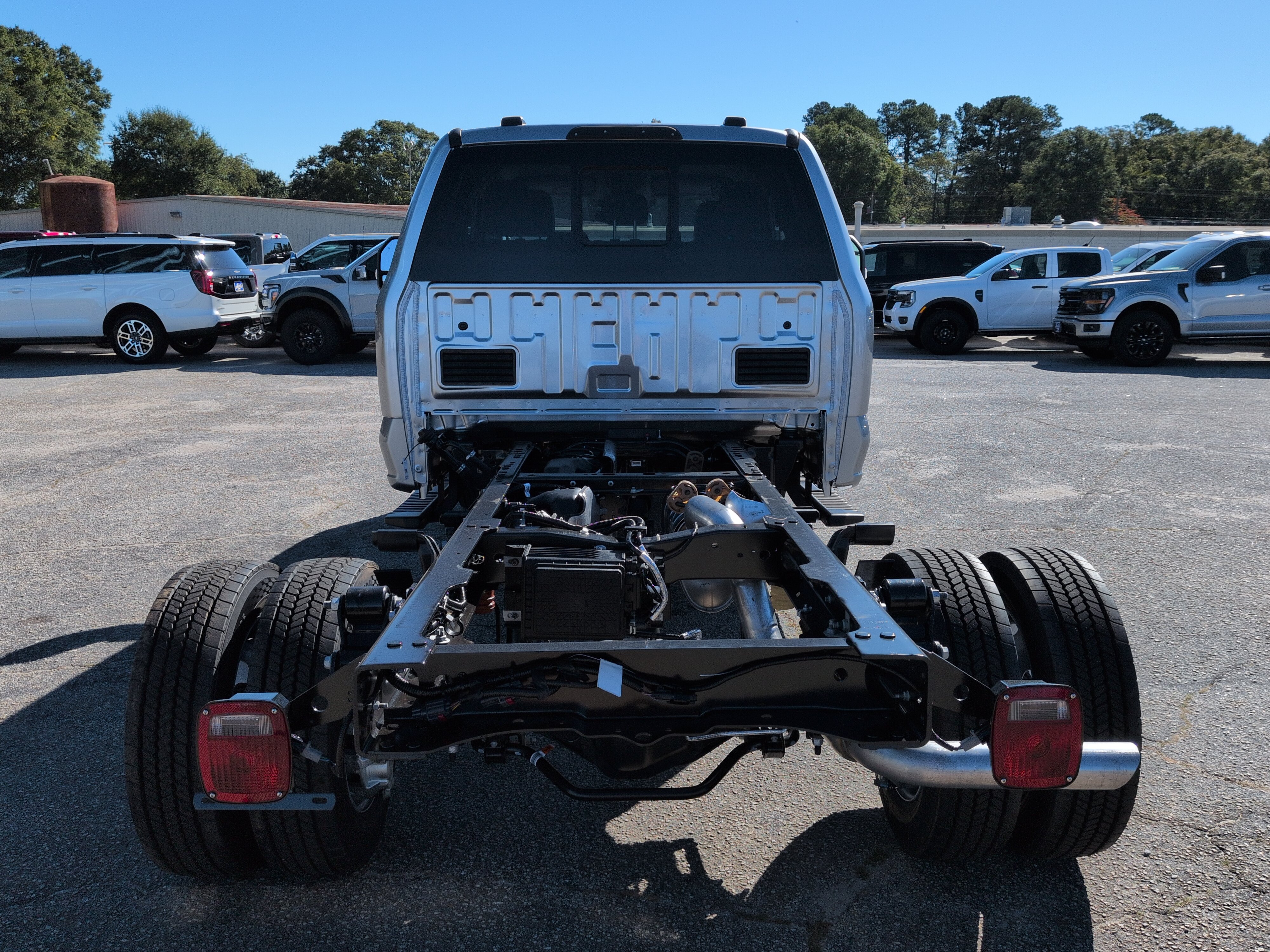 New 2027 Ford Super Duty F-450 DRW XL