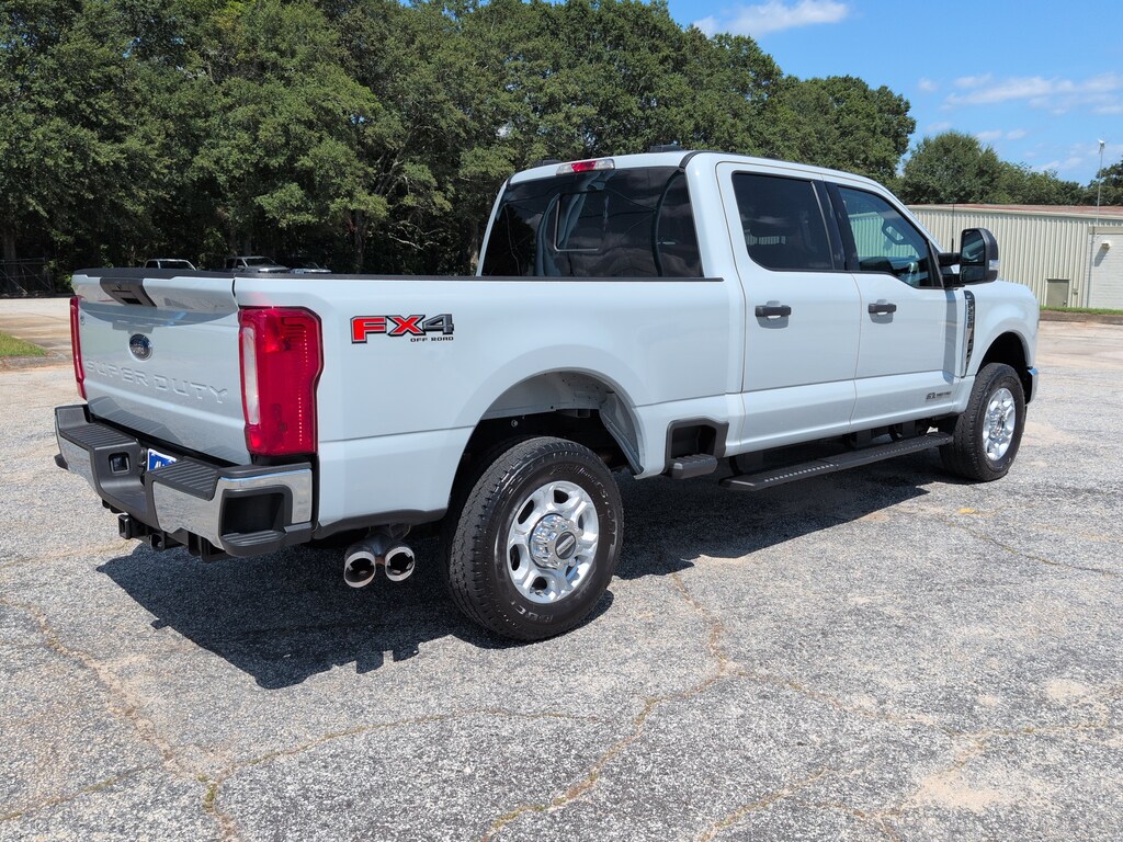 Certified 2025 Ford F-250 XLT CREW CAB TRUCK