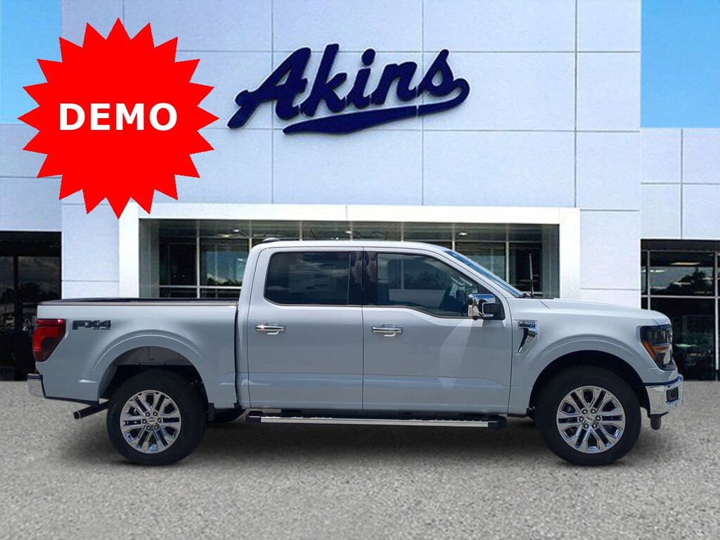 New 2025 Ford F-150 XLT TRUCK