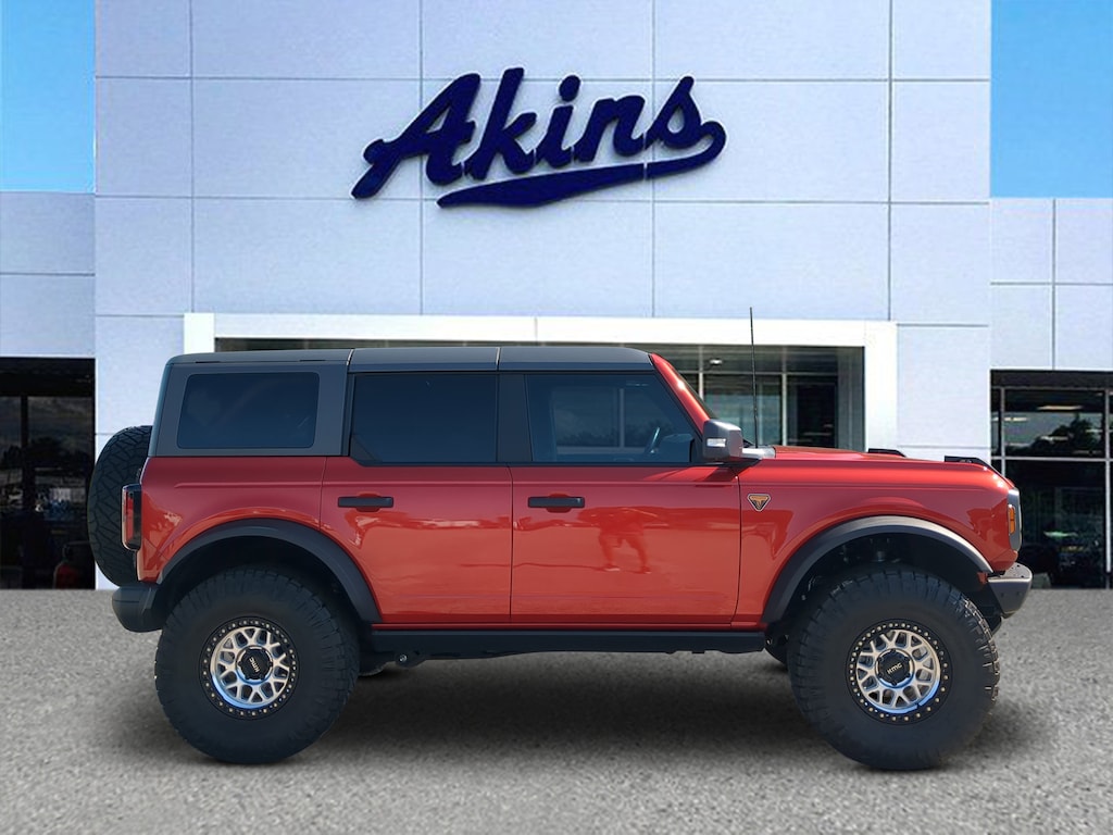 Used 2024 Ford Bronco Badlands SUV