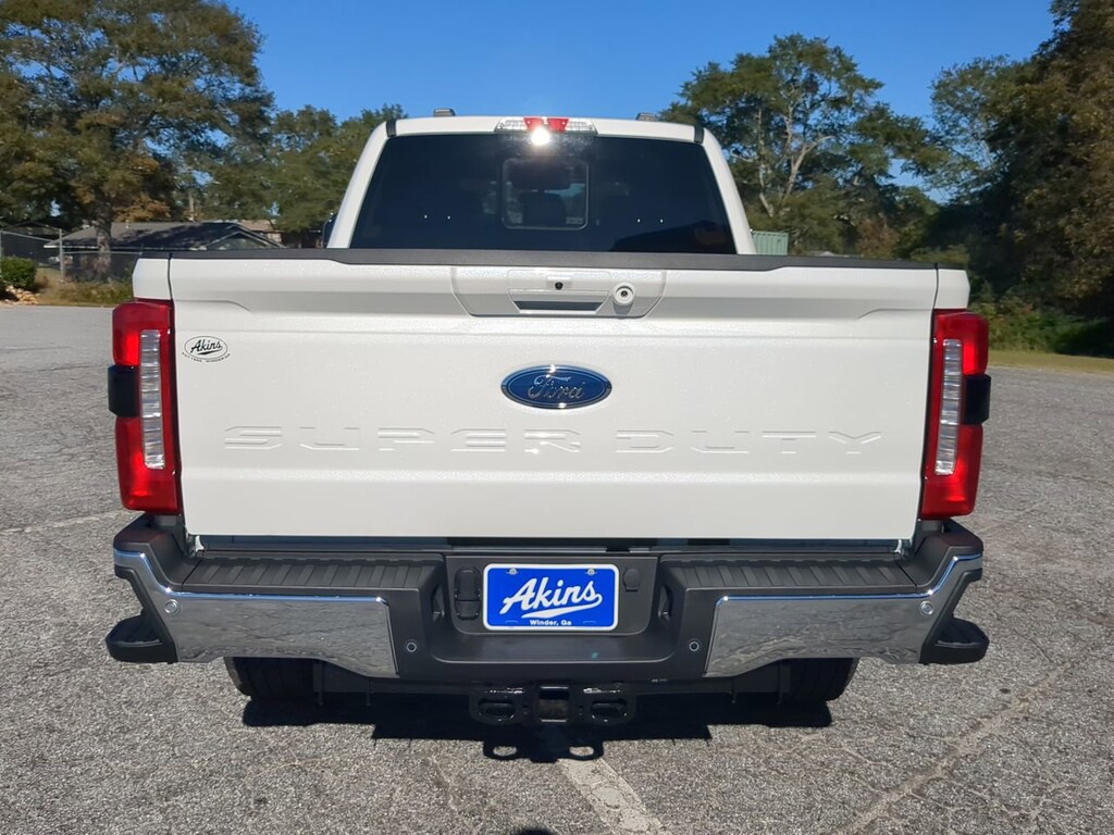 New 2026 Ford Super Duty F-350 SRW LARIAT TRUCK