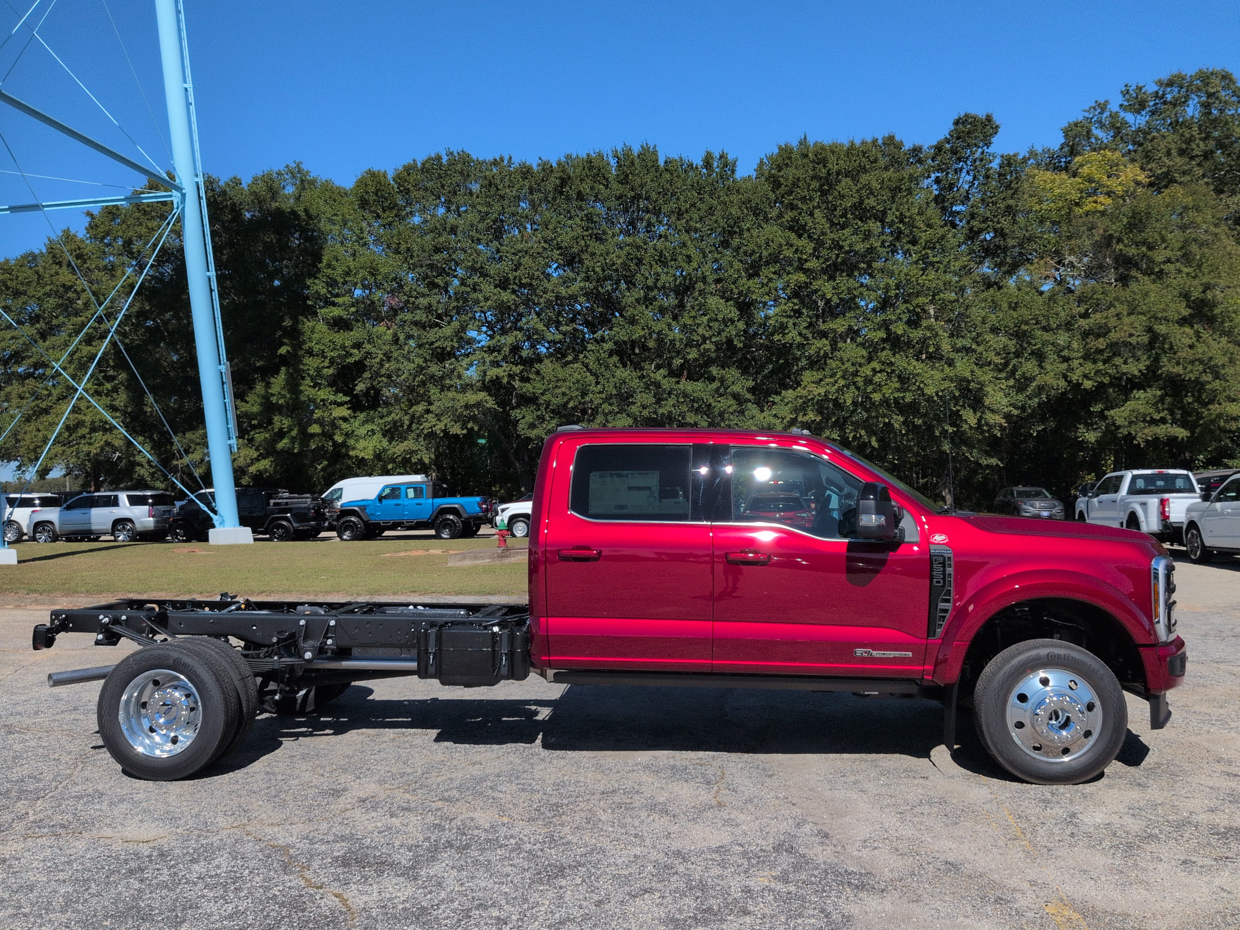  Ford Super Duty F-550 DRW