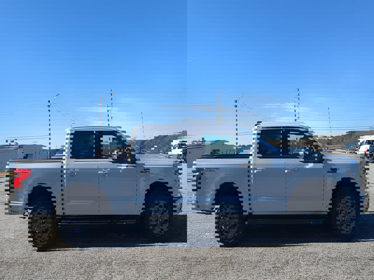 2025 Ford F-150 Lightning Flash's photo