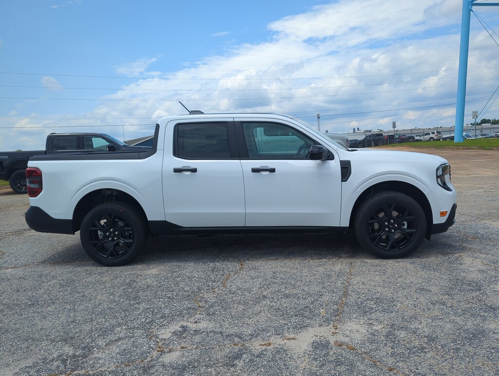 New 2026 Ford Maverick XLT TRUCK