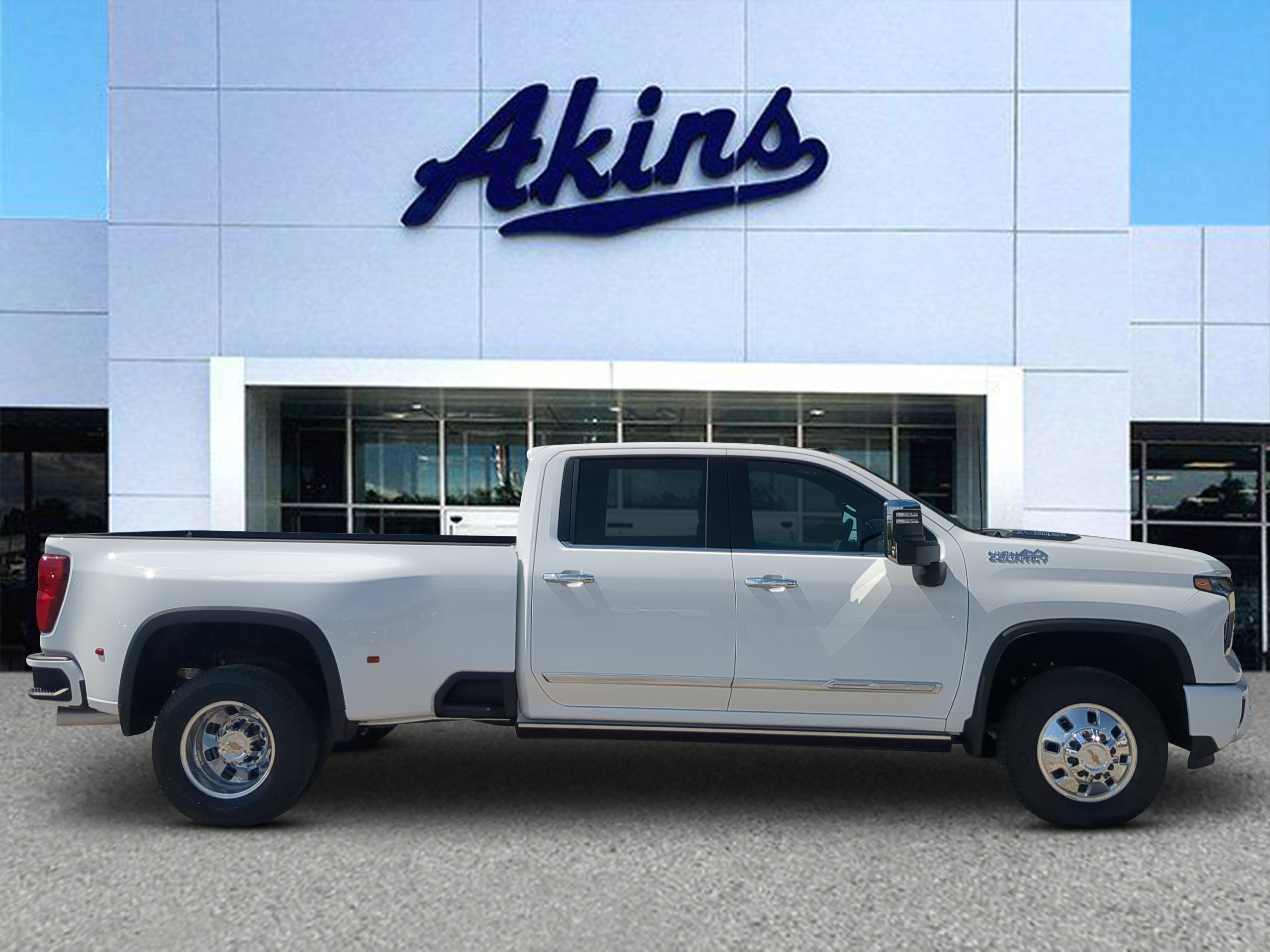 2026 Chevrolet Silverado 3500HD High Country Crew Cab Long Bed Truck