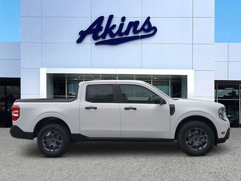 New 2026 Ford Maverick XLT TRUCK
