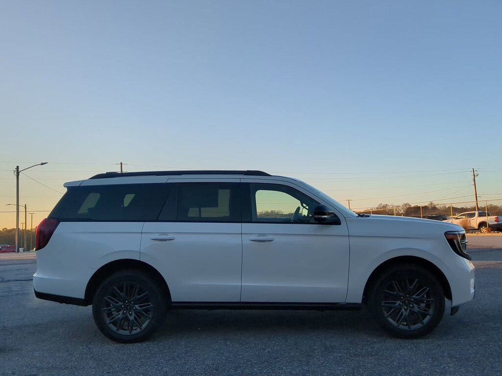 New 2025 Ford Expedition Platinum SUV