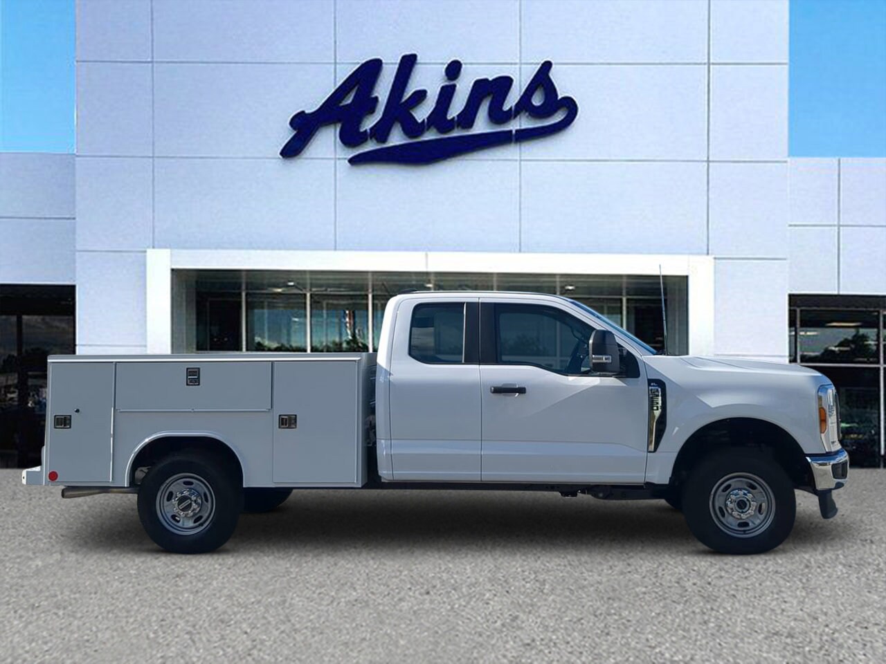 2026 Ford F-250 Super Duty XL's photo