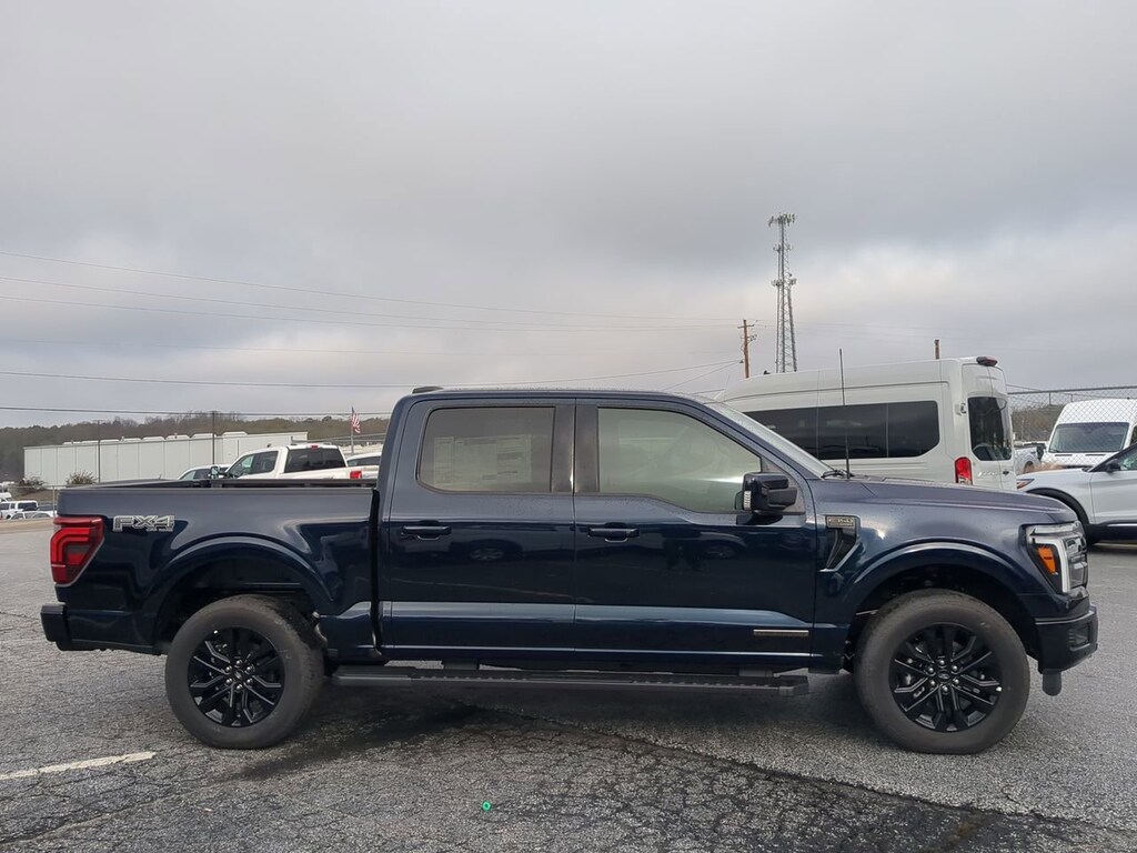 New 2025 Ford F-150 LARIAT TRUCK