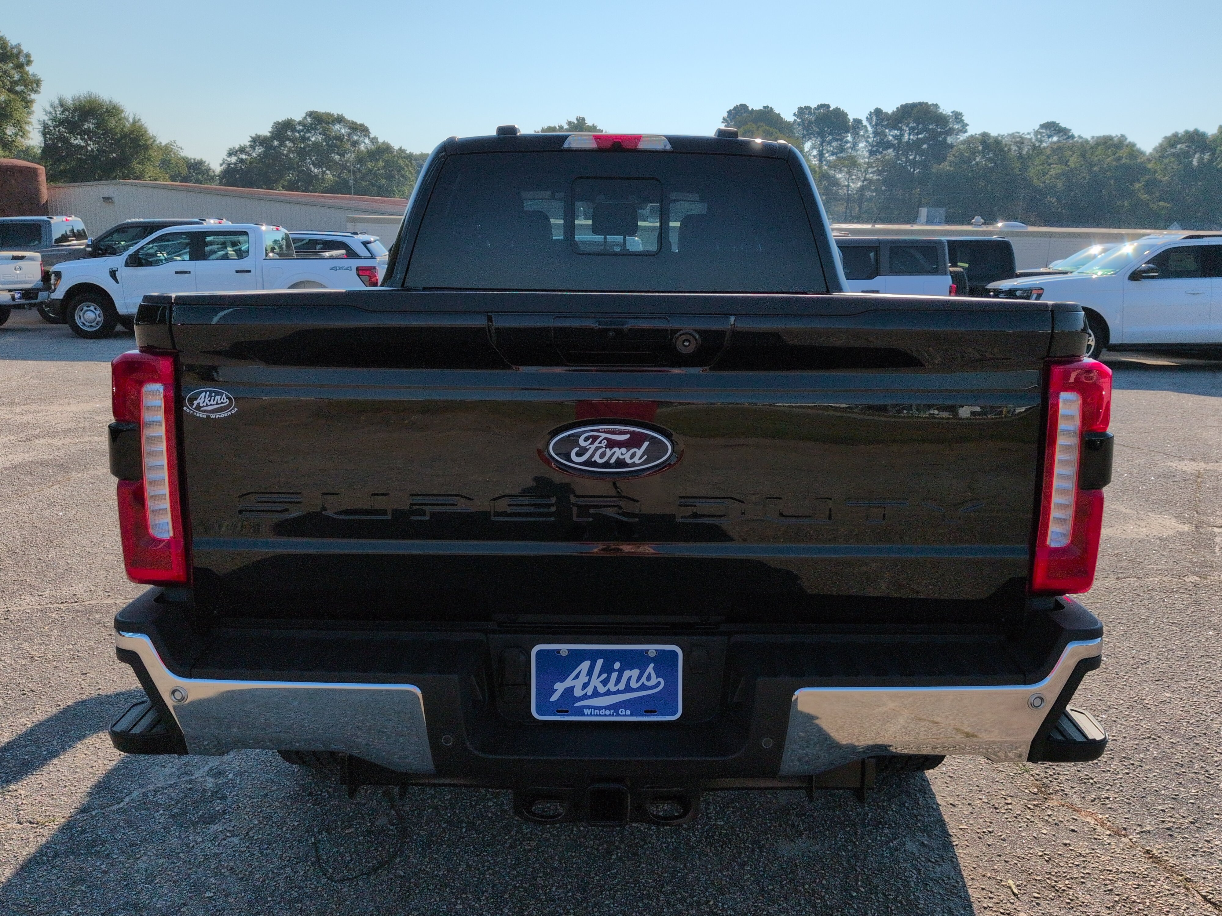 New 2027 Ford Super Duty F-250 SRW LARIAT TRUCK