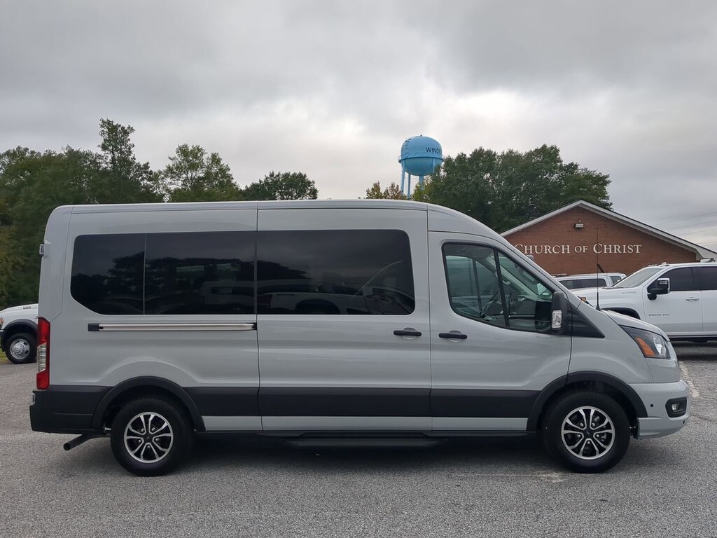 New 2024 Ford Transit 15 Passenger Wagon XLT VAN