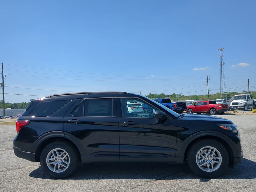New 2026 Ford Explorer Active SUV