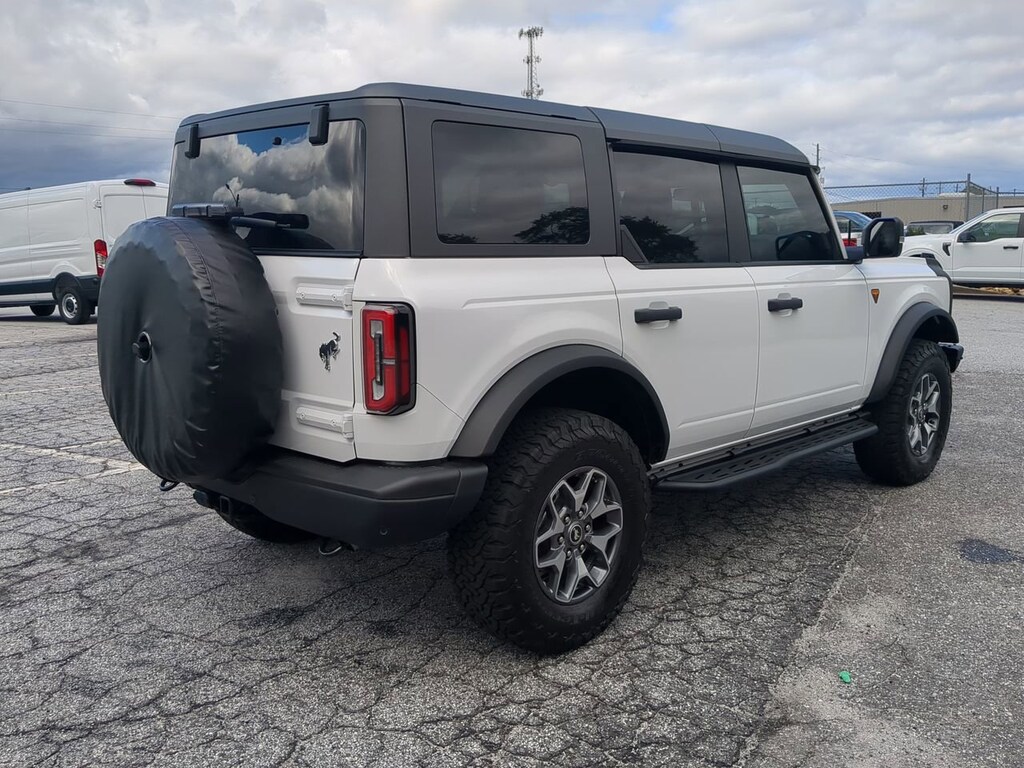 Certified 2024 Ford Bronco Badlands SUV