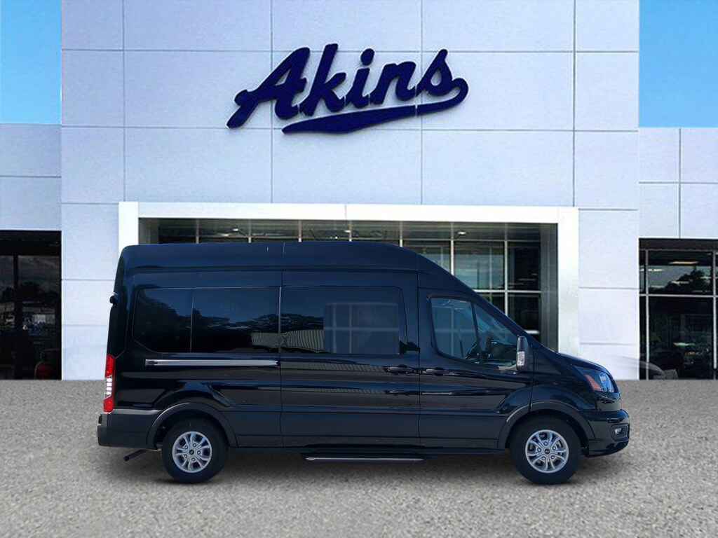 New 2024 Ford Transit 15 Passenger Wagon XLT VAN