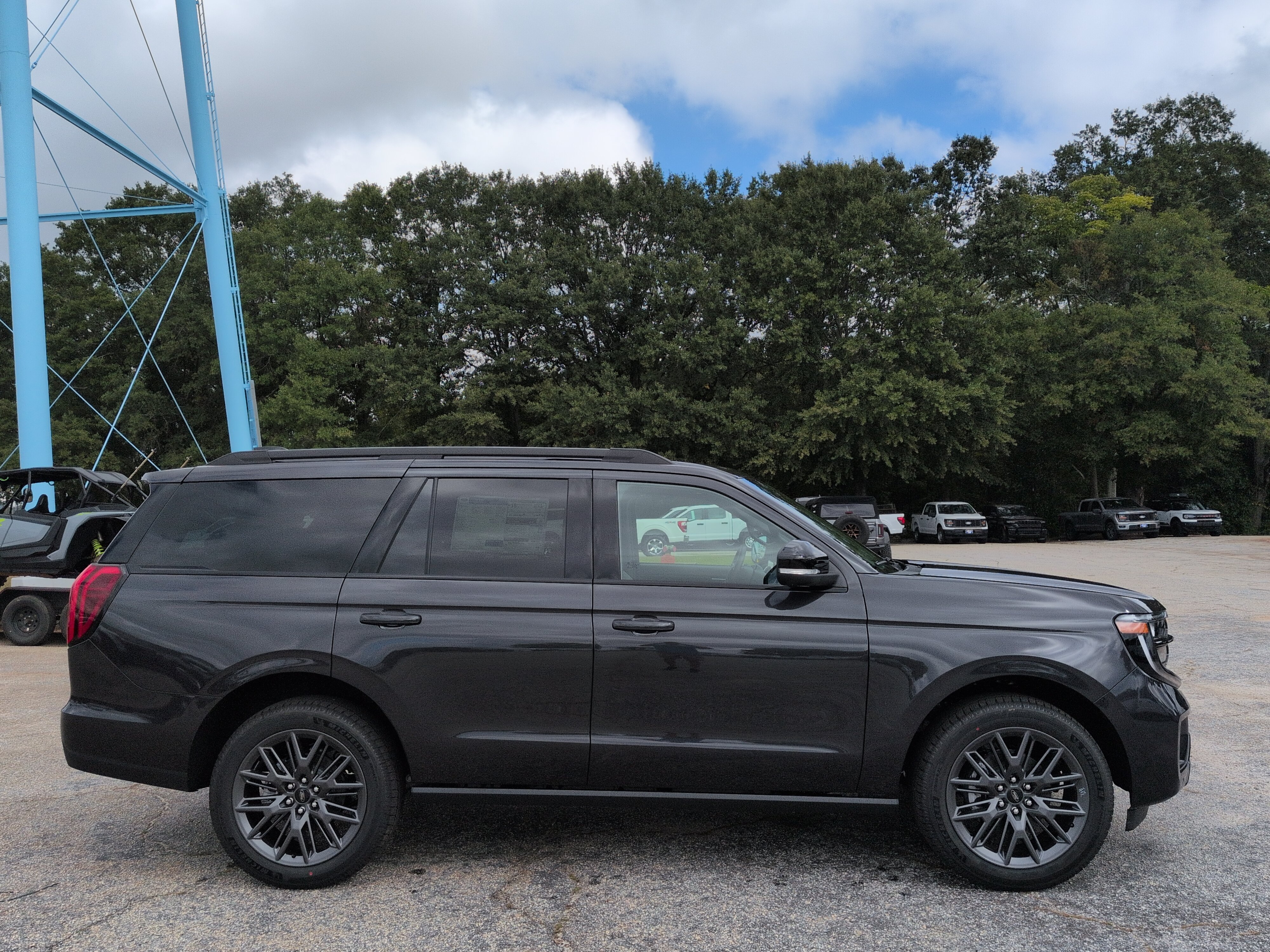 New 2027 Ford Expedition Platinum SUV