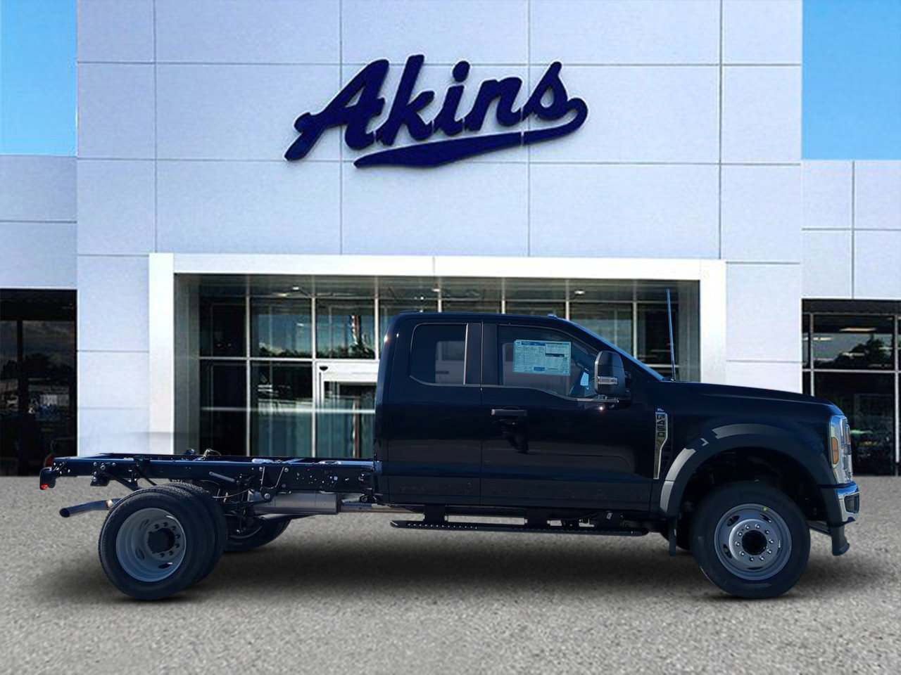  Ford Super Duty F-450 DRW