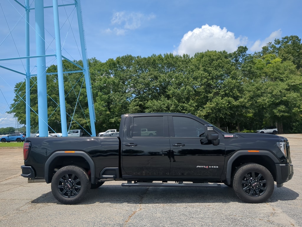 Used 2024 GMC Sierra 2500HD AT4 Crew Cab Short Bed Truck