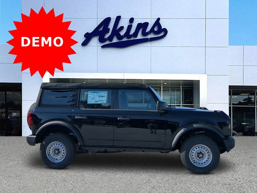 New 2025 Ford Bronco  SUV