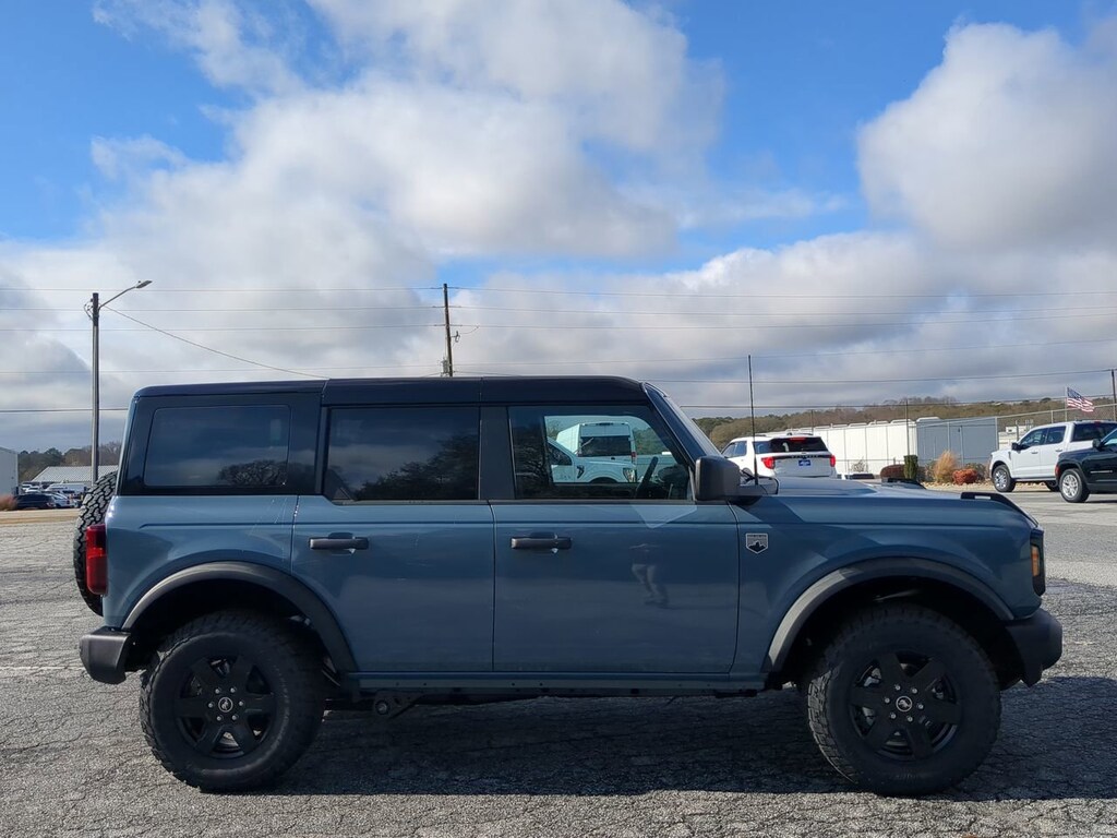 New 2025 Ford Bronco Big Bend SUV