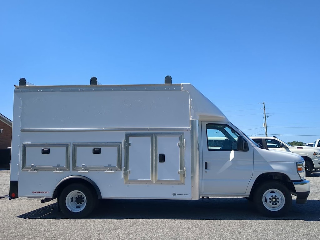 New 2026 Ford E-Series Cutaway E450 CUTAWAY VAN