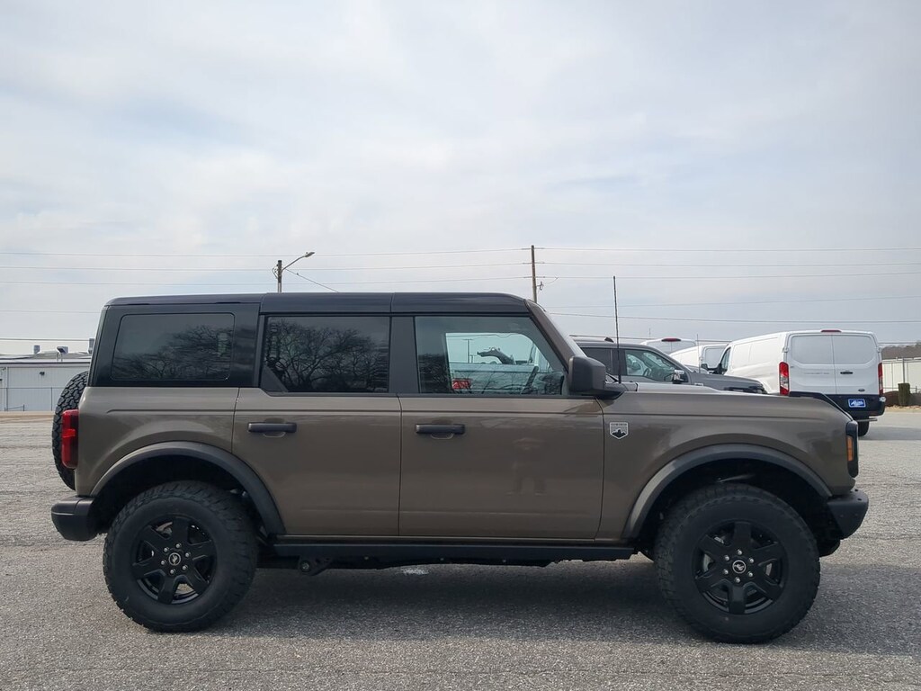 New 2025 Ford Bronco Big Bend SUV