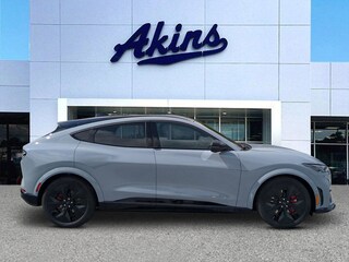 2025 Ford Mustang Mach-E GT CROSSOVERS