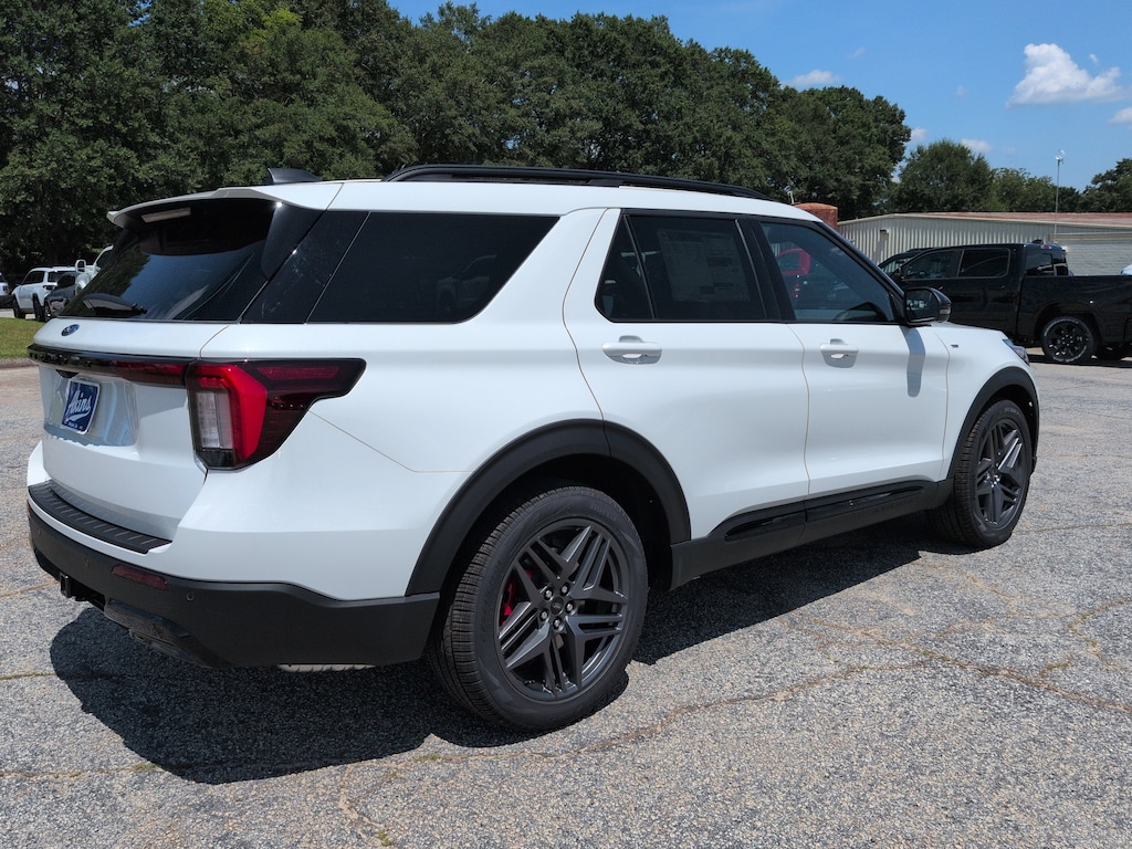 New 2026 Ford Explorer ST-Line SUV