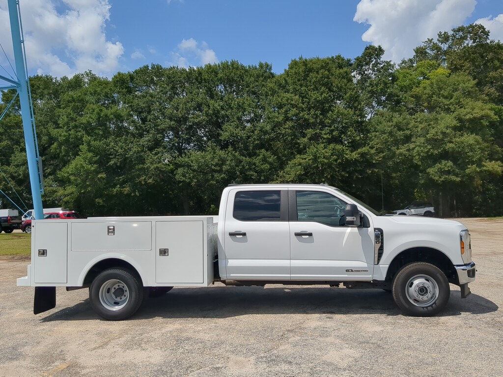 New 2026 Ford Super Duty F-350 DRW Service Body TRUCK