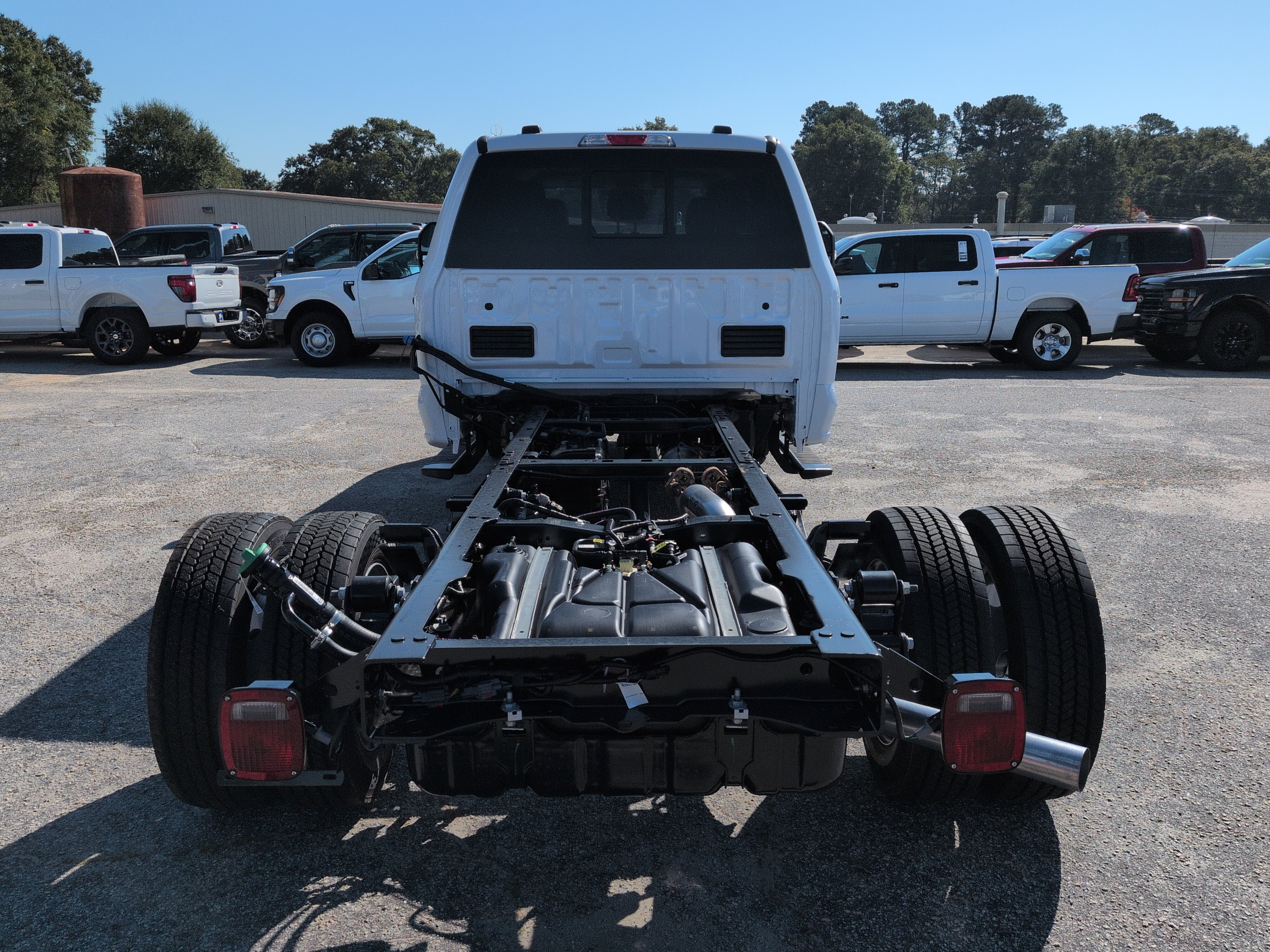 New 2027 Ford Super Duty F-550 DRW XL