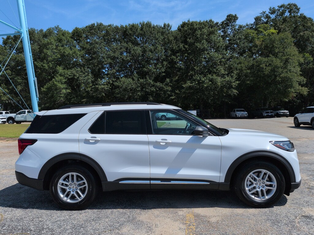 Certified 2025 Ford Explorer Active SUV