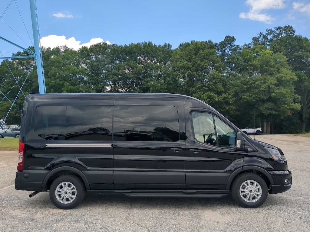 New 2026 Ford Transit Passenger Wagon XLT VAN
