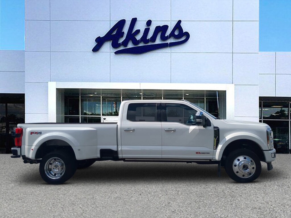 Certified 2024 Ford Superduty Incomplete Platinum DRW CREW CAB LONG BED TRUCK