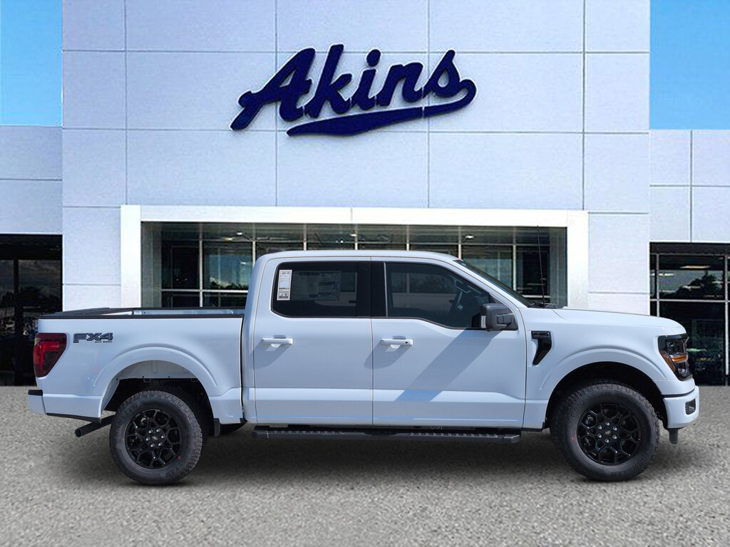 New 2026 Ford F-150 XLT TRUCK